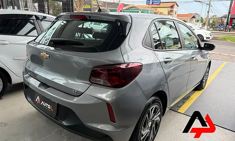 Chevrolet Onix Hatch...
