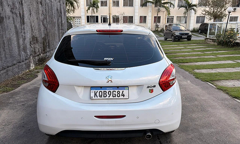 Peugeot 208 Griffe 1...