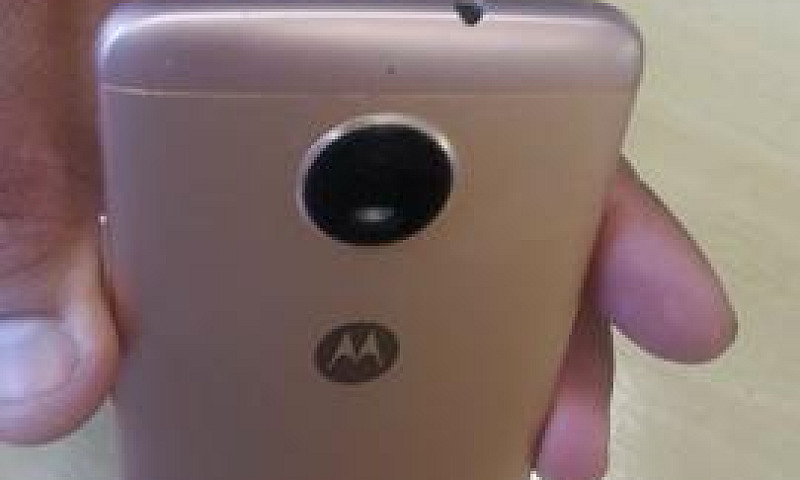 Celular Moto E 4...