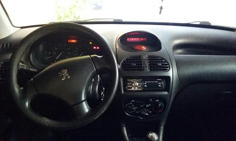 Peugeot 206...