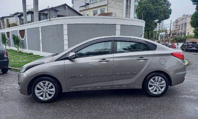 Hyundai Hb20S Comfor...