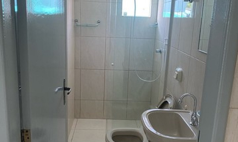Aluga-Se Apartamento...