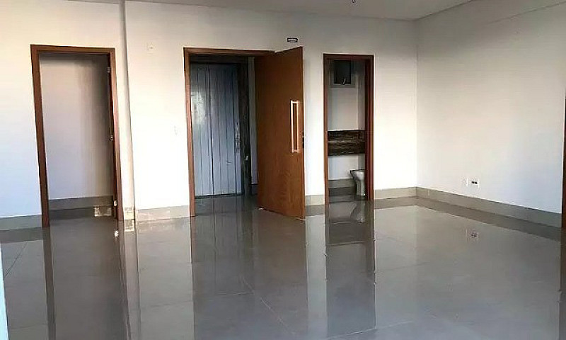 Supreme: Apartamento...