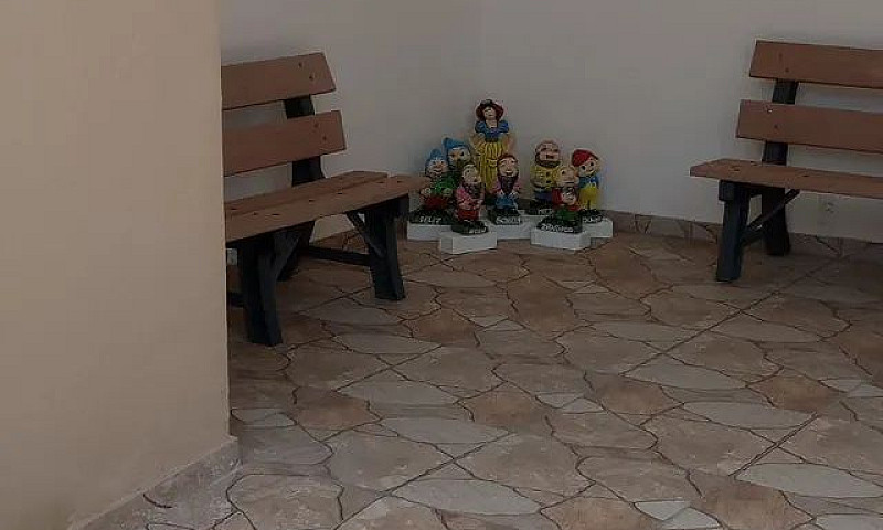 Sobradão Em Saquarem...