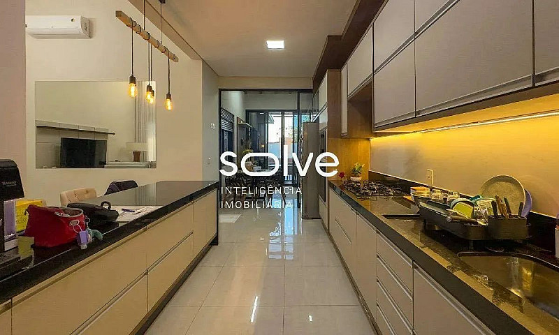 Casa Em Condomínio À...