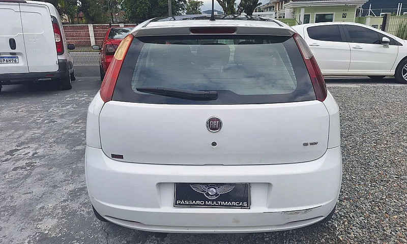 Fiat Punto Essence 1...