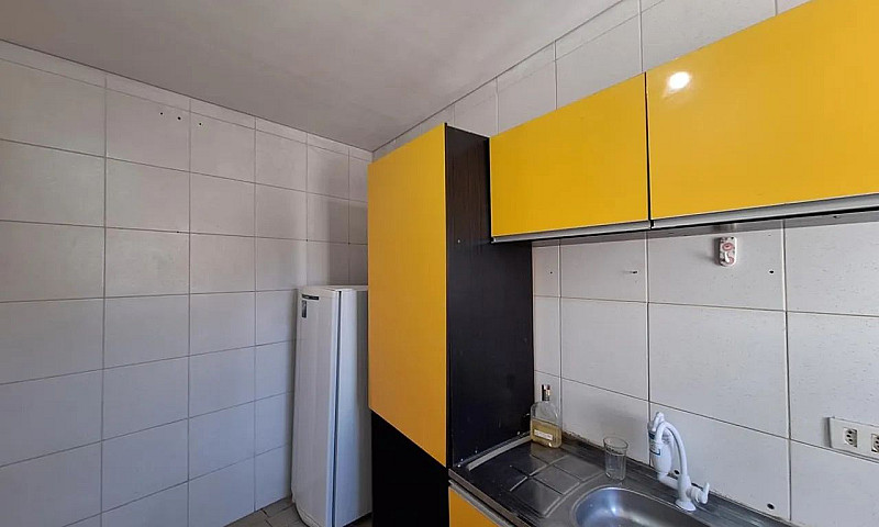 Apto 02 Dorms., Mobi...
