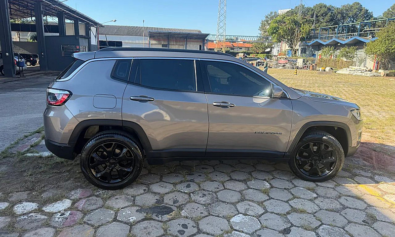 Jeep Compass Longitu...