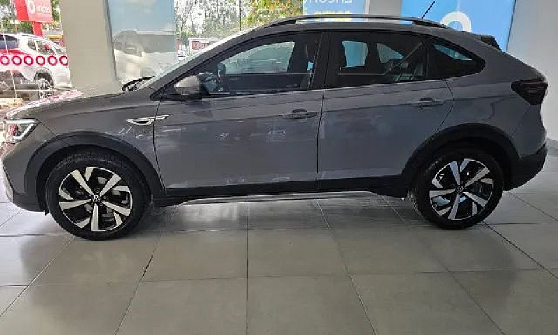 Volkswagen Nivus Hig...