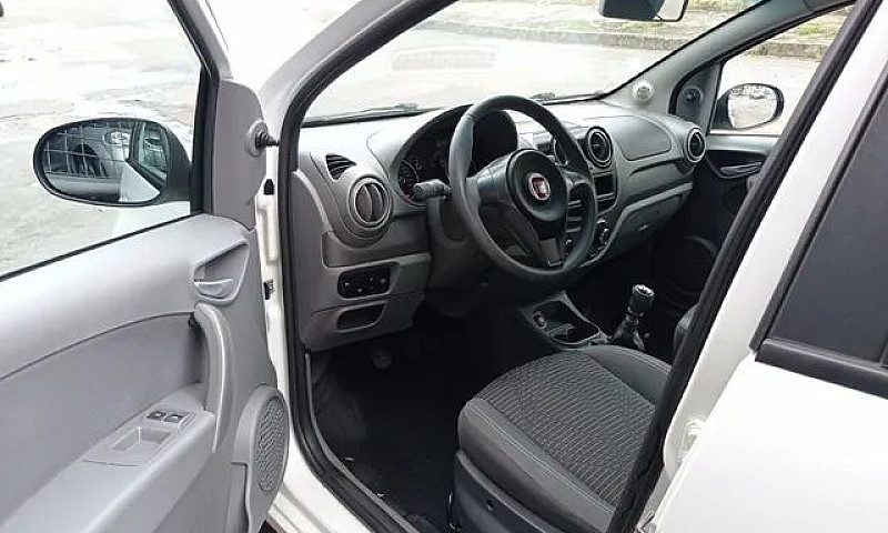 Fiat Palio Attractiv...