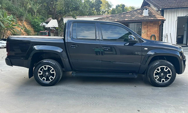 Amarok V6 Único Dono...