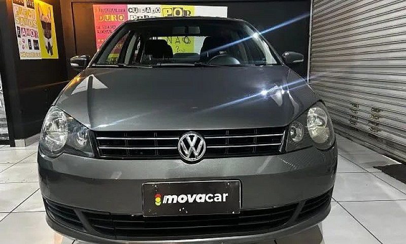 Volkswagen Polo Seda...
