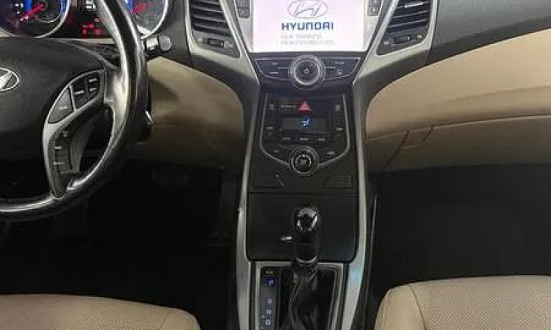Hyundai Elantra 2.0 ...