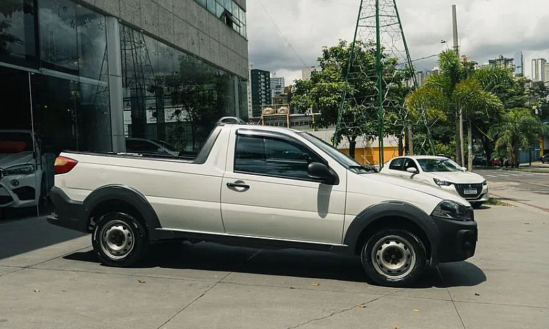 Fiat Strada Working ...