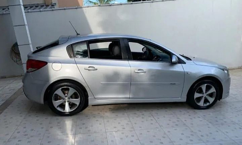 Chevrolet Cruze Hb S...
