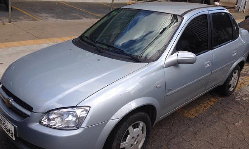 Chevrolet Corsa Clas...