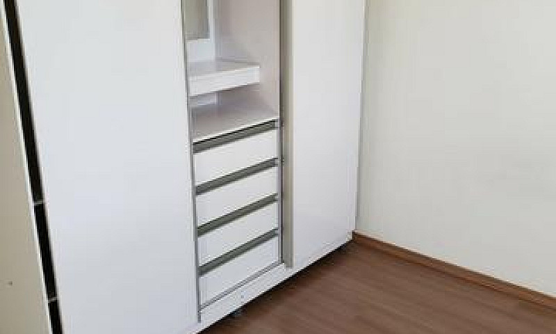 Apartamento Em Frent...