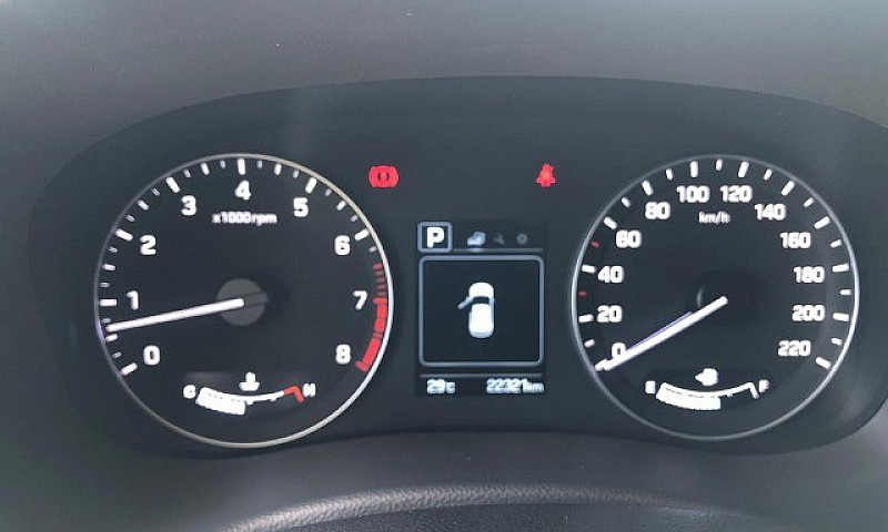 Hyundai Creta Presti...