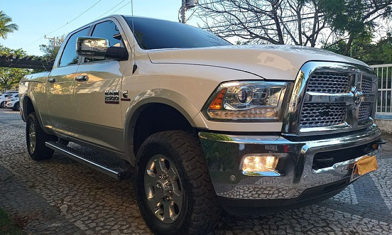 Dodge Ram Laramie Ed...