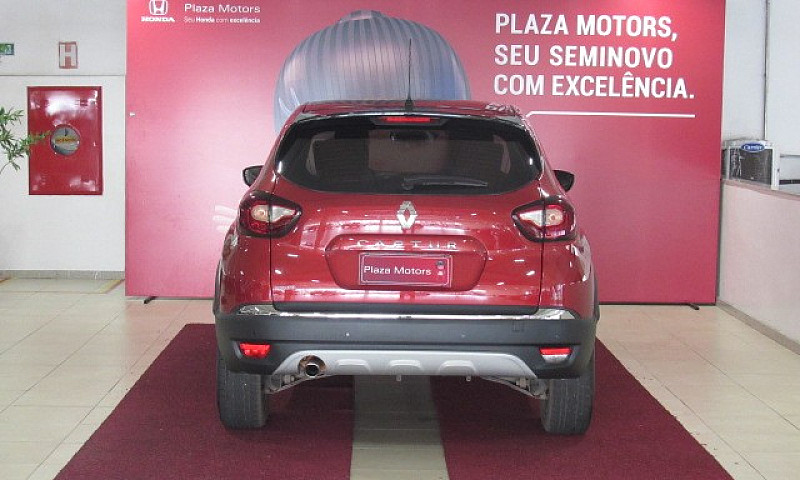 Renault Captur 1.6 1...