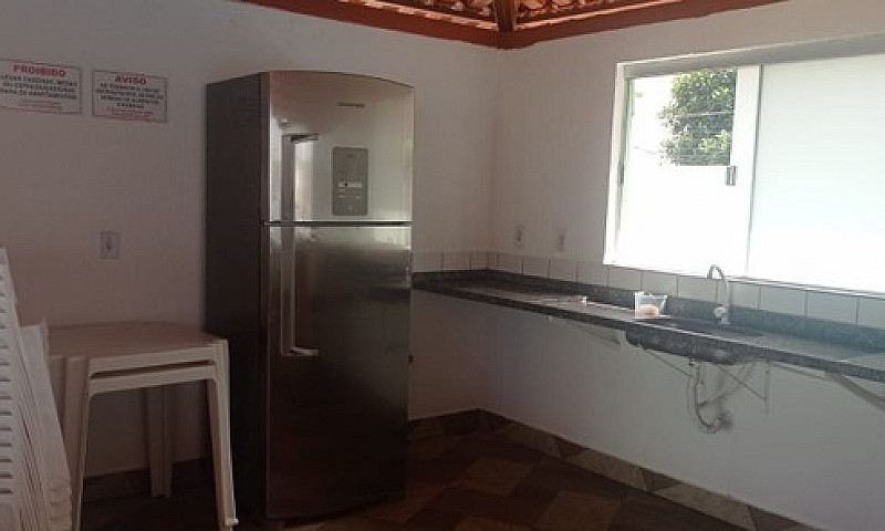 Apartamento Contendo...