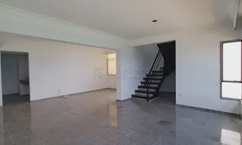 Apartamento Com 330 ...