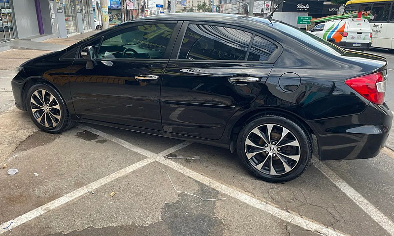 Honda Civic Sedan Ex...
