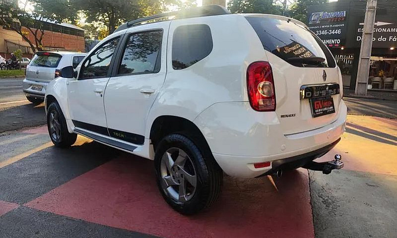 Renault Duster Aut F...