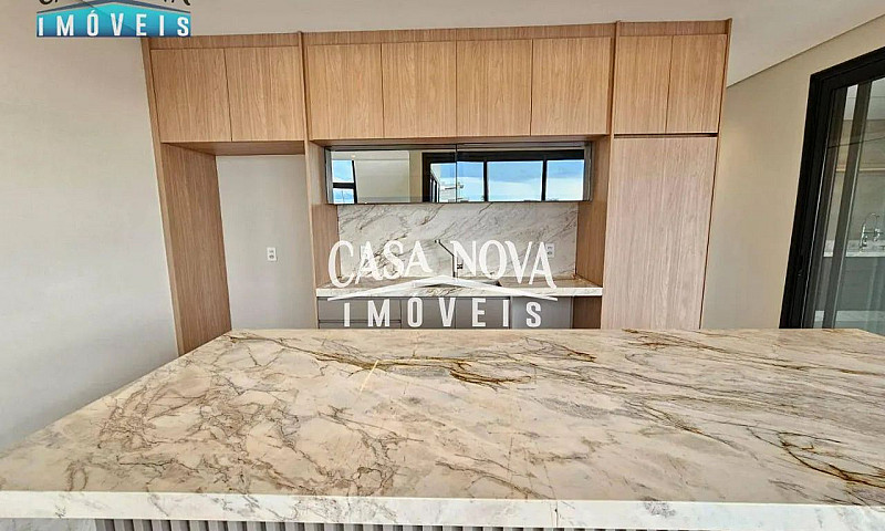 Casa Com 4 Dormitóri...