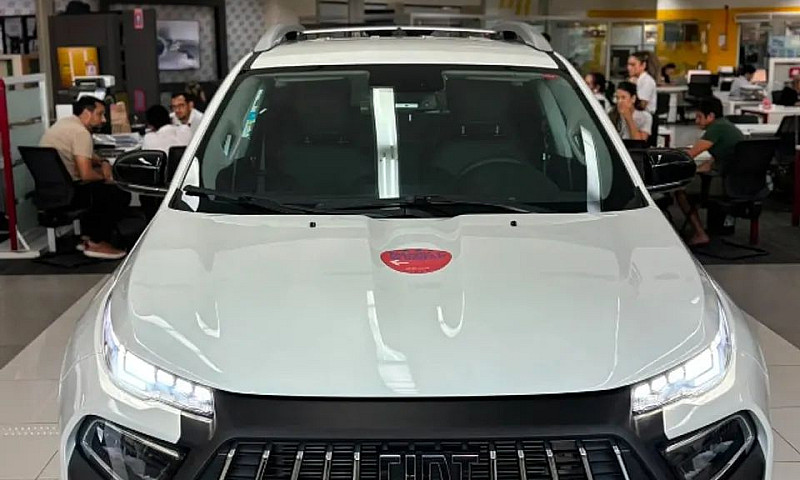 Fiat Toro Volcano 2....