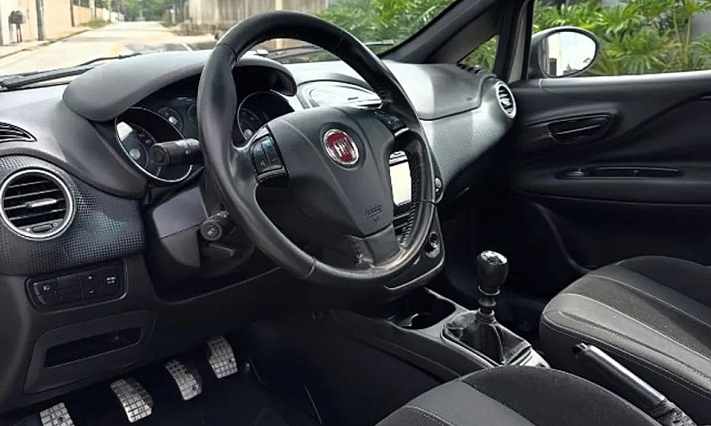 Fiat Punto Blackmoti...