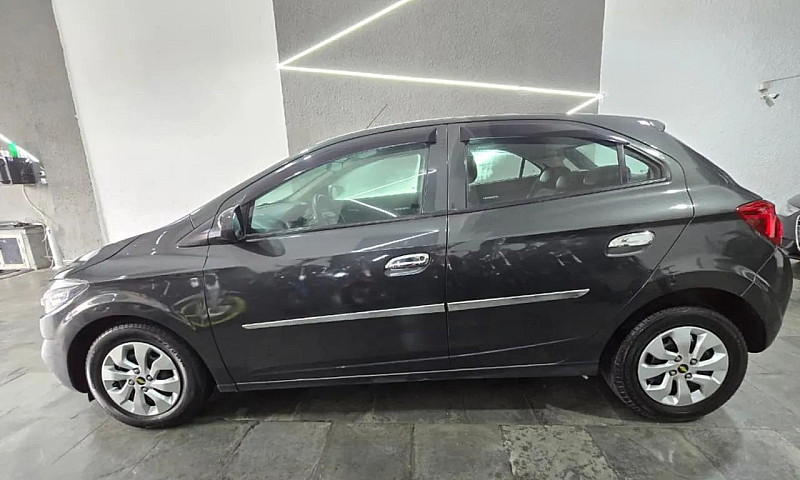 Chevrolet Onix Hatch...