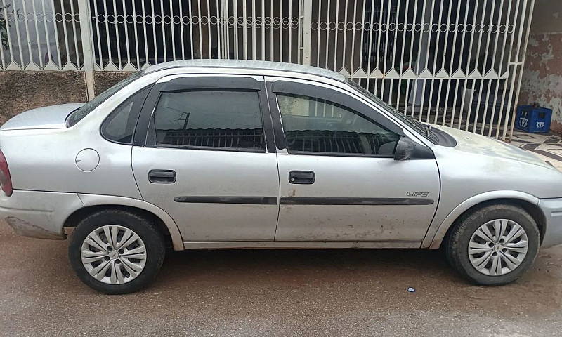 Chevrolet Corsa Sed ...