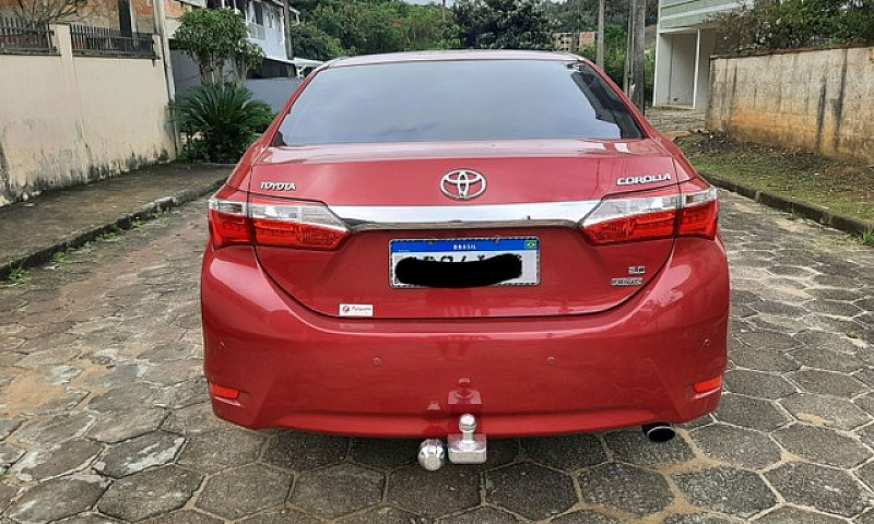 Toyota Corolla Altis...