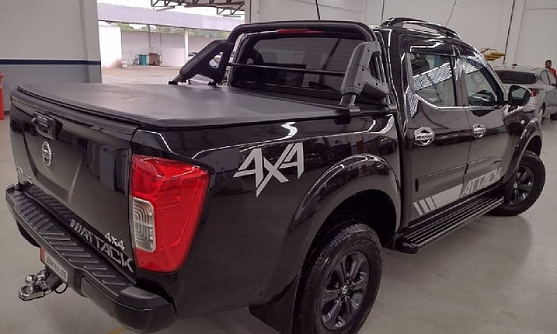 Nissan Frontier 2.3 ...