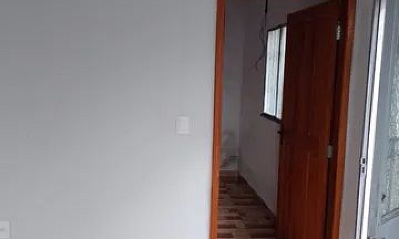 Alugo Apartamento Pr...