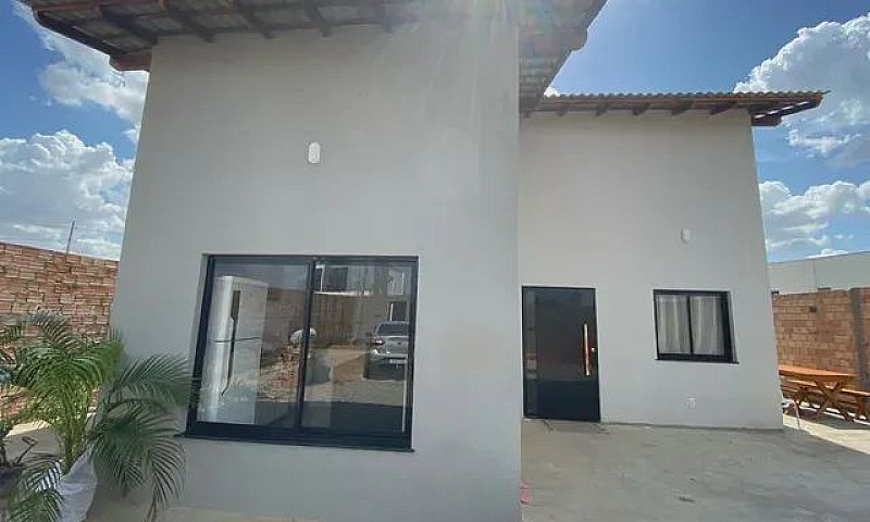 Linda Casa Em Candei...