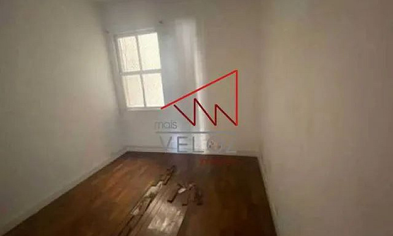 Apartamento-À Venda-...