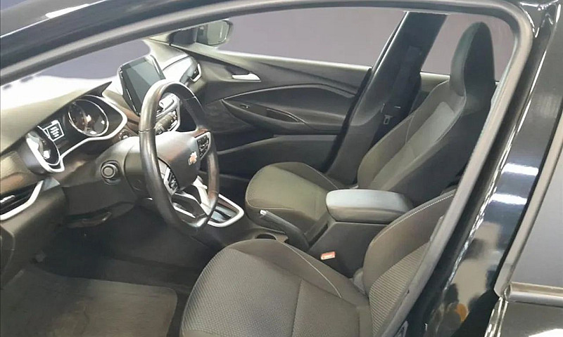 Chevrolet Onix Plus ...