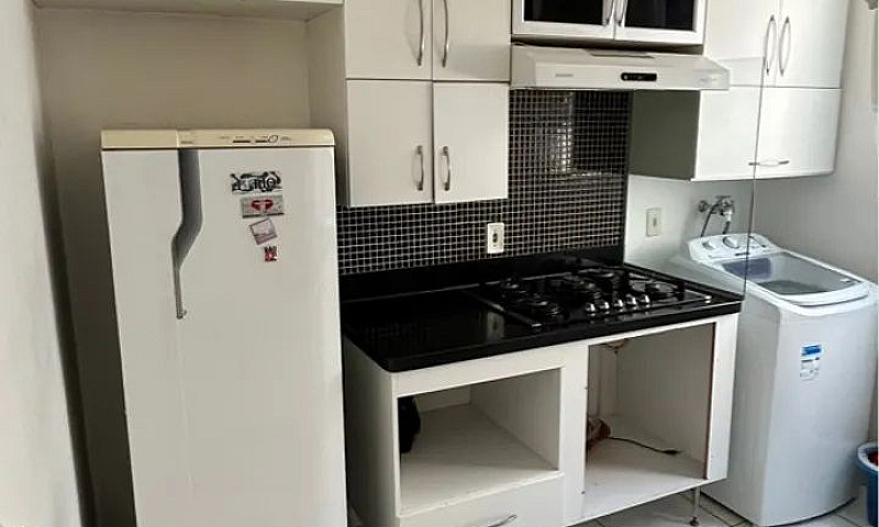 Quarto Para Alugar...