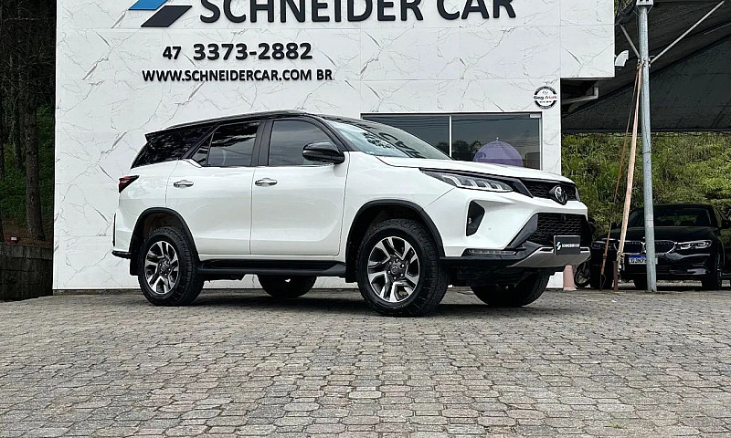 Toyota Hilux Sw4 Dia...