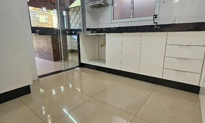 Casa Em Condomínio N...