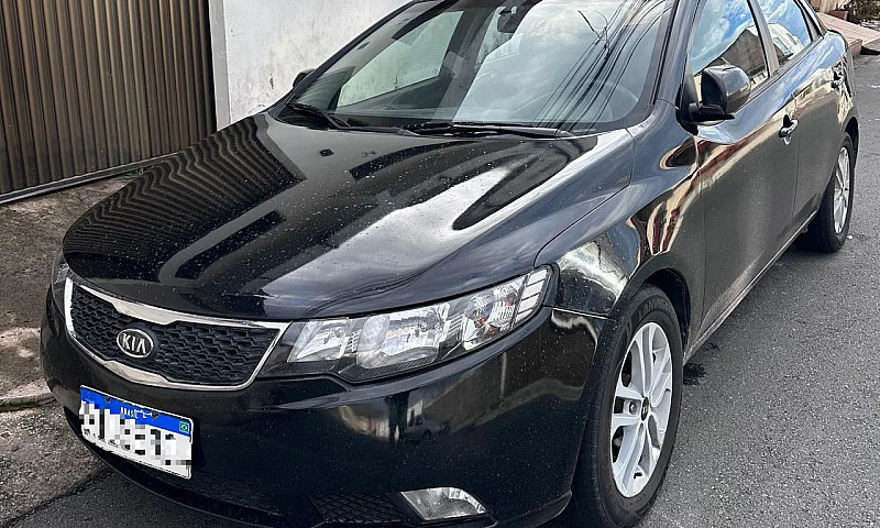 Kia Motors Cerato 1....