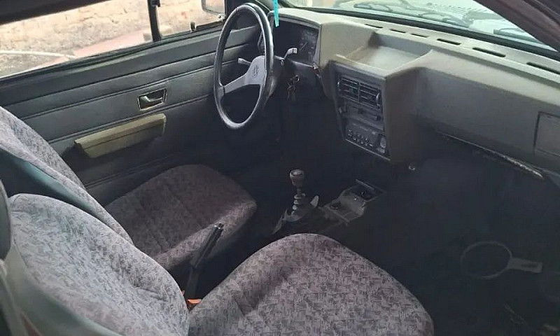 Volkswagen Saveiro C...