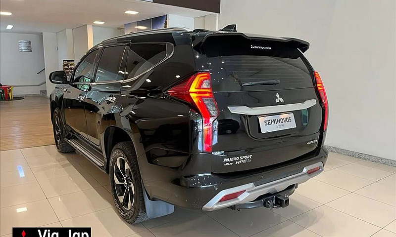 Mitsubishi Pajero Sp...