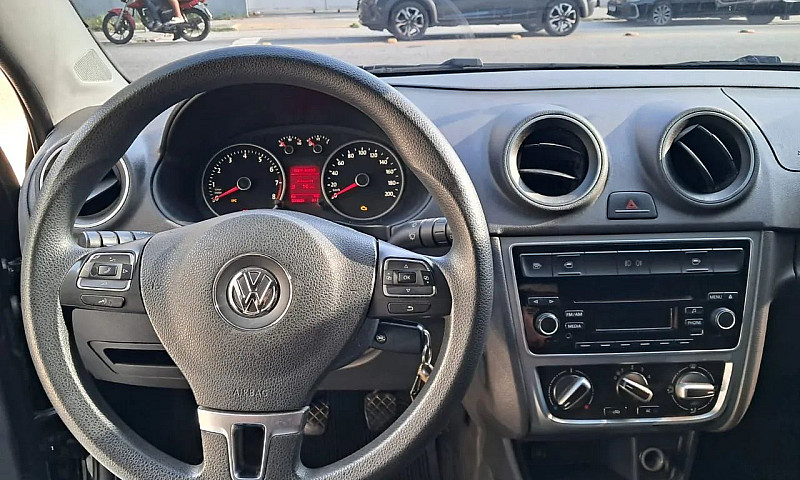 Volkswagen Voyage Co...