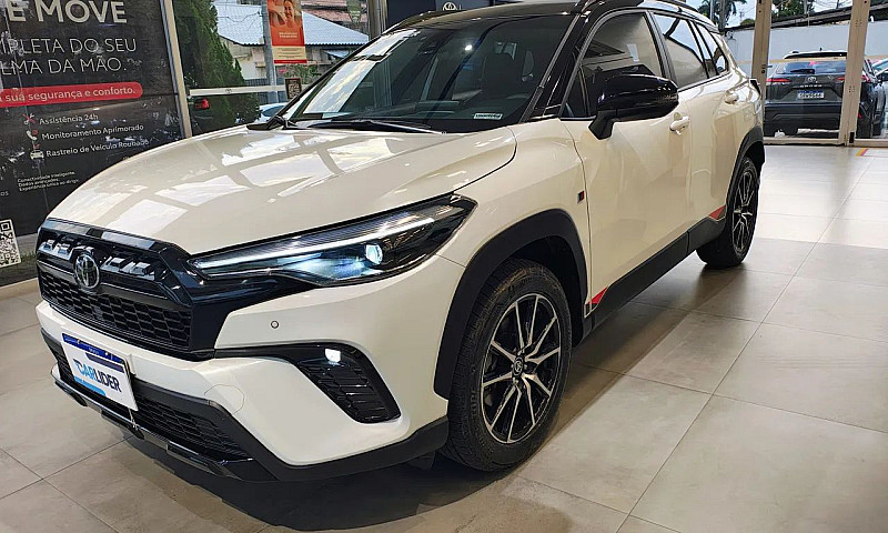 Toyota Corolla Cross...