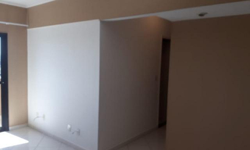 Aluga-Se Apartamento...