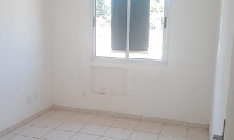 Alugo Casa 2/4 Condo...