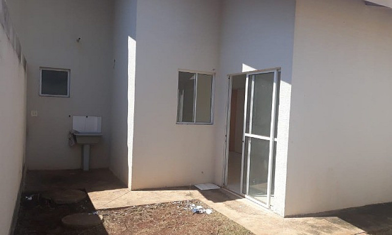Alugo Casa 2/4 Condo...